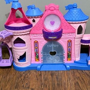 Little People Dream Castle Playset-Comes with Ariel!